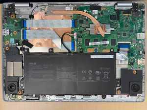 Chromebook C423NA 内部基板